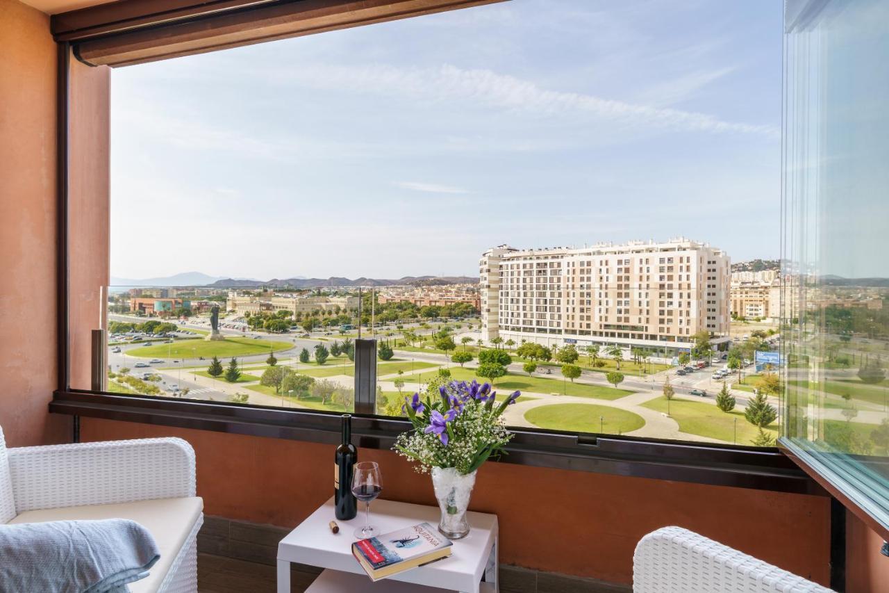 Appartamento Teatinos Sky Garden I Málaga Esterno foto