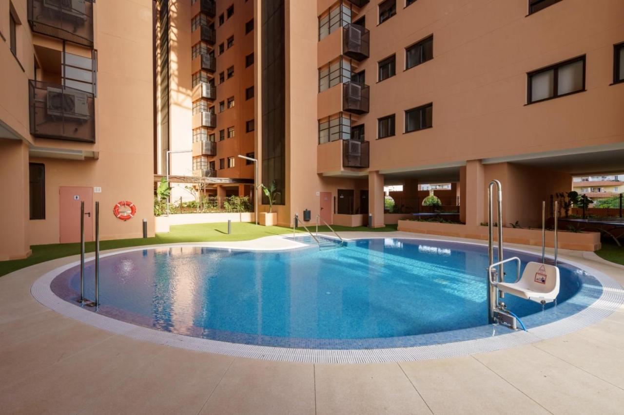 Appartamento Teatinos Sky Garden I Málaga Esterno foto